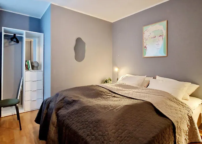 Διαμέρισμα Torgalmenningen Town Square, Yet Quiet, Elevator In Building