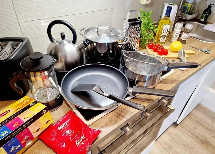 Torgalmenningen Town Square, Yet Quiet, Elevator In Building Апартаменты *