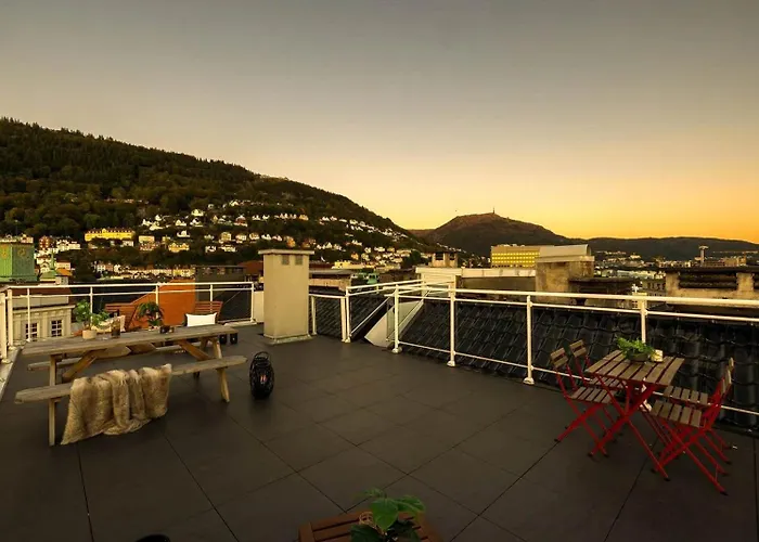 Torgalmenningen Town Square, Yet Quiet, Elevator In Building