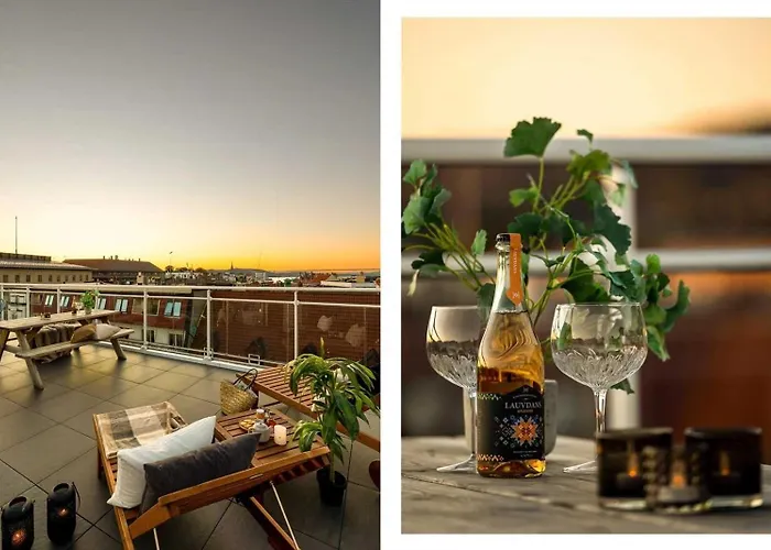 Torgalmenningen Town Square, Yet Quiet, Elevator In Building * Берген